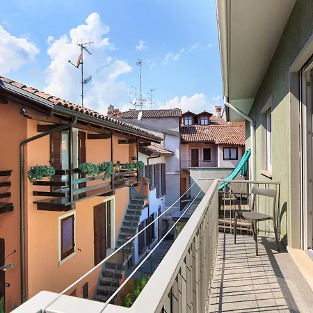 Felix 10 Apartment
